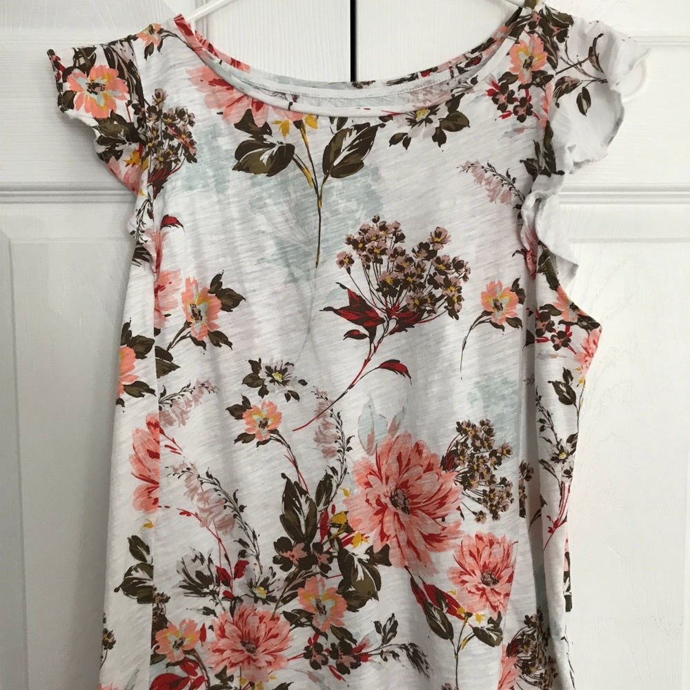 LOFT | Floral Top with Cap Sleeves